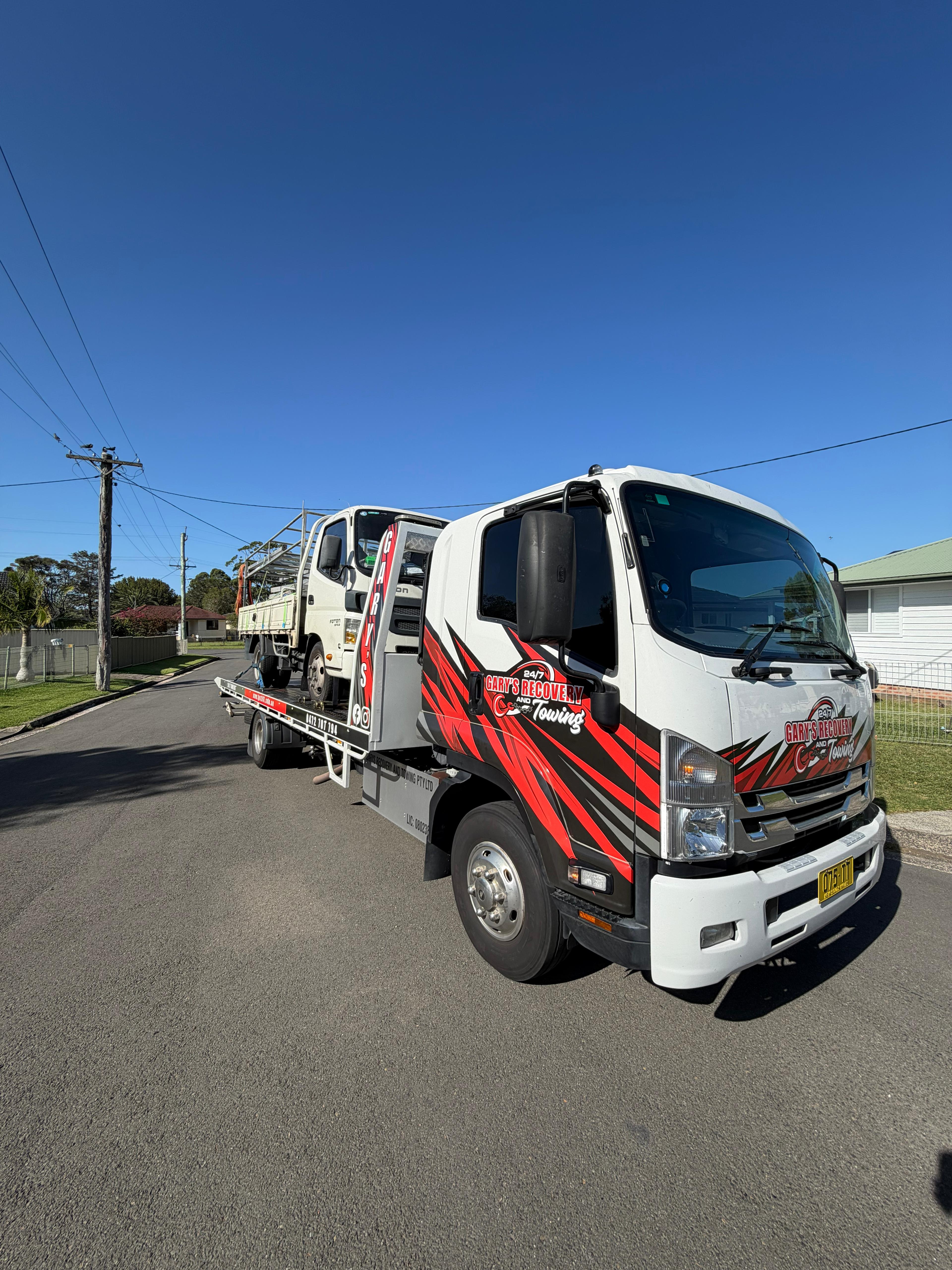 Gary's Recovery & Towing on the road